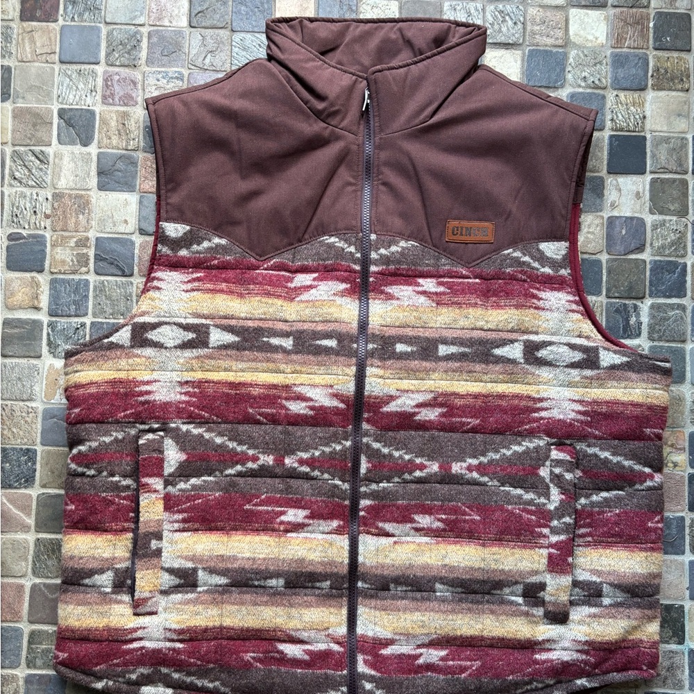 Cinch Western Patterned Reversible Vest - image 1